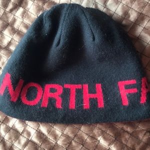 North face reversible hat!